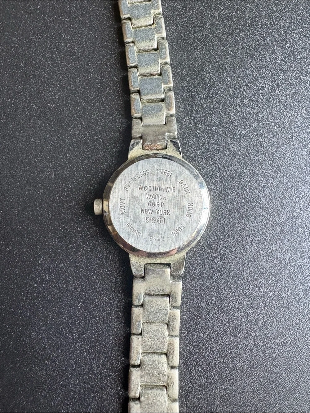 Silver Quartz Women's Bracelet Watch - Silver
